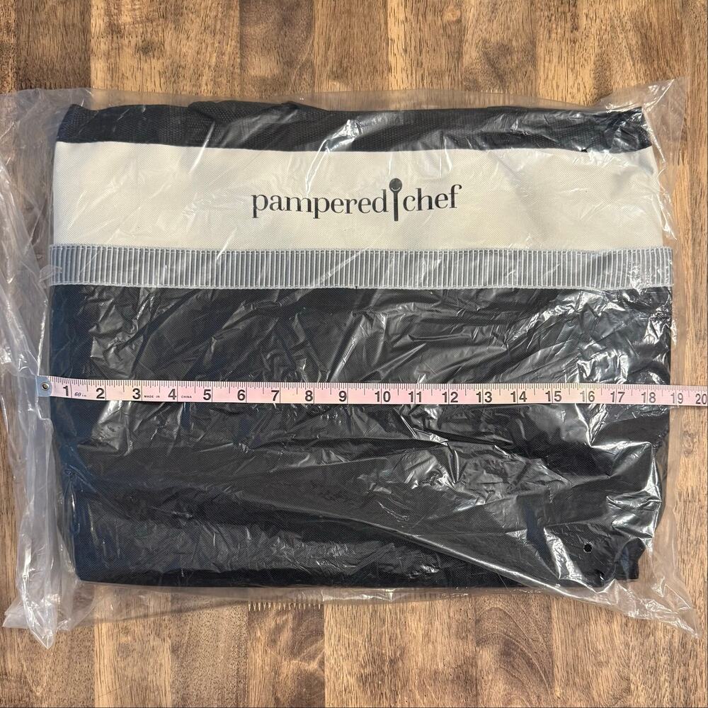 Pampered Chef Consultant Tote Bag XL Handles Pockets Canvas Expandable Black - Picture 3 of 9